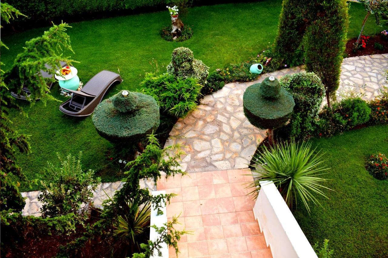 Irene'S Comfort Villa Nea Epidhavros Bagian luar foto